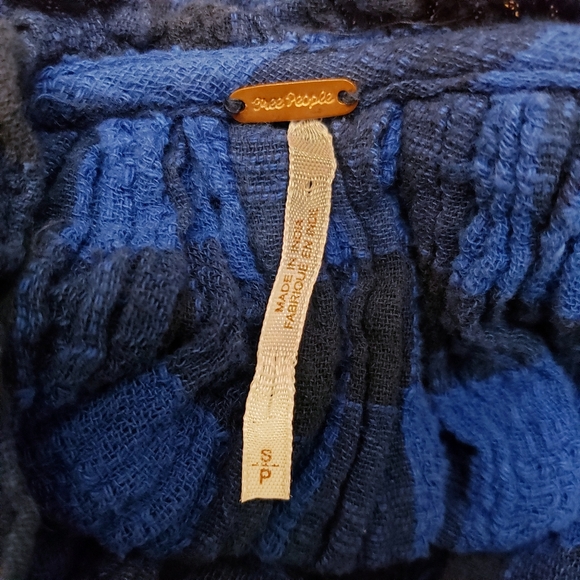 Free People Honey Grove Blue & Black Checkered Buffalo Plaid Peasant Top, Size S - Picture 6 of 9